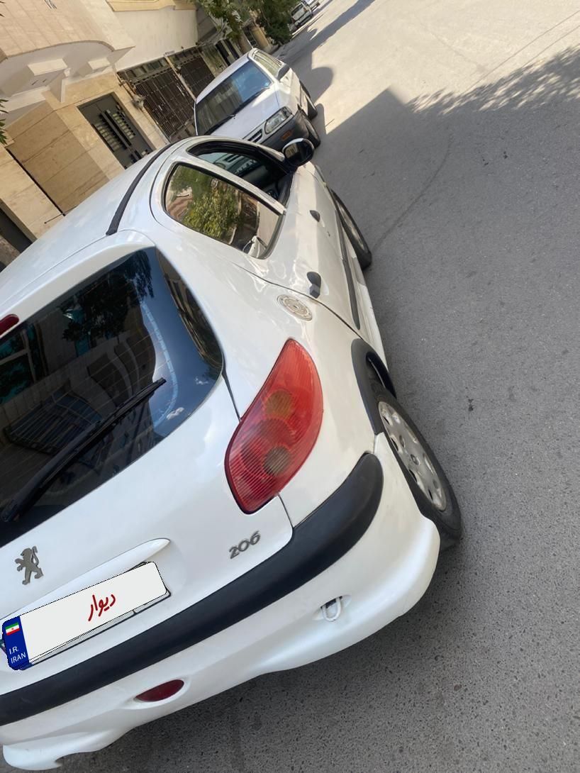 پژو 206 تیپ 2 - 1390