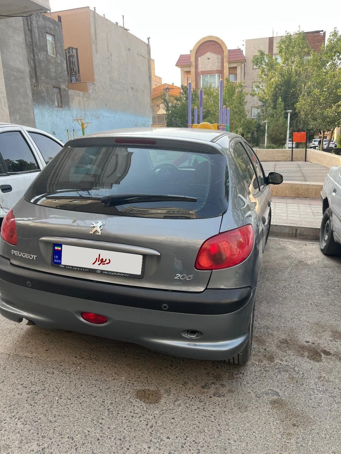 پژو 206 تیپ 5 - 1396