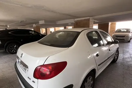 پژو ۲۰۶ صندوق دار v8 - 1396