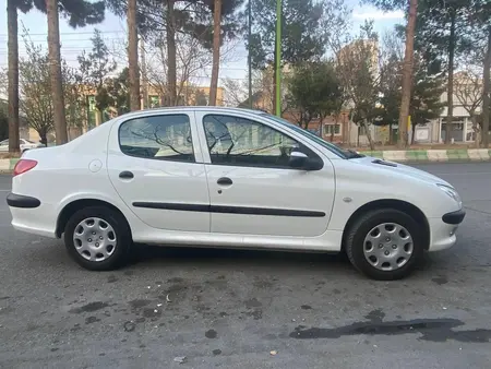 پژو ۲۰۶ صندوق دار v8 - 1399