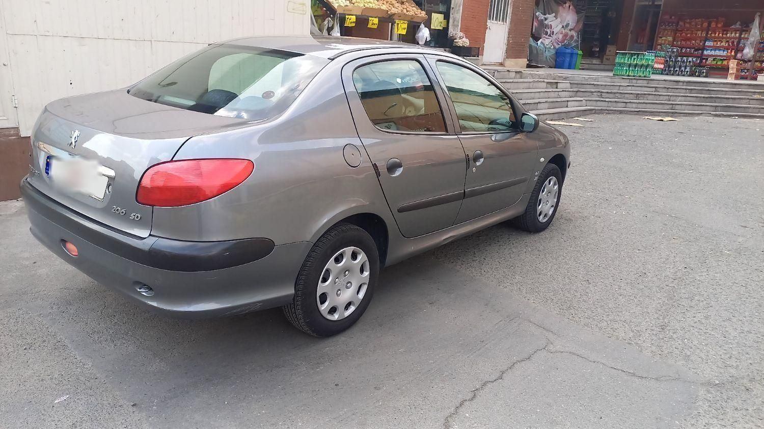 پژو ۲۰۶ صندوق دار v8 - 1389
