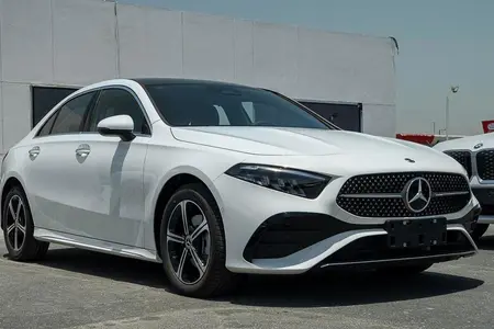 بنز C 200 - 2025