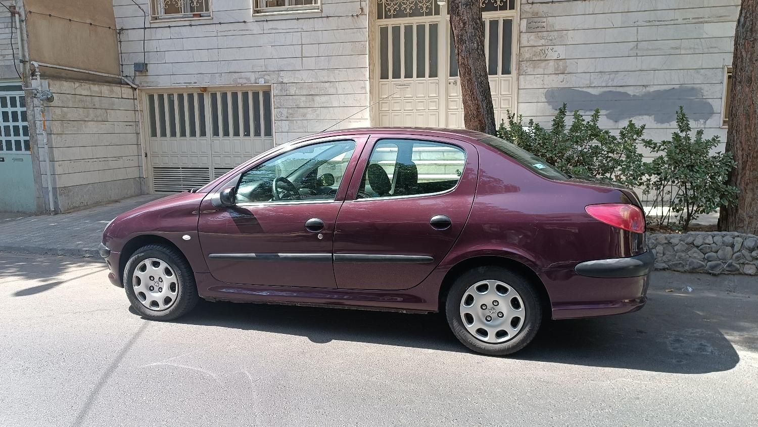 پژو ۲۰۶ صندوق دار v8 - 1394