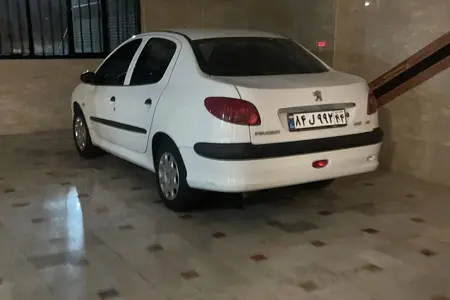 خودرو پژو، ۲۰۶ صندوق دار آگهی ann_19281107