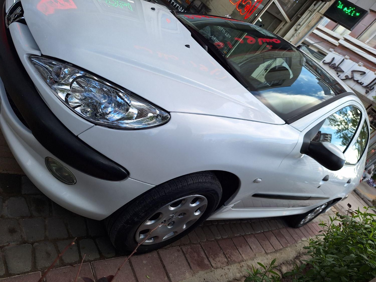 پژو ۲۰۶ صندوق دار v8 - 1398
