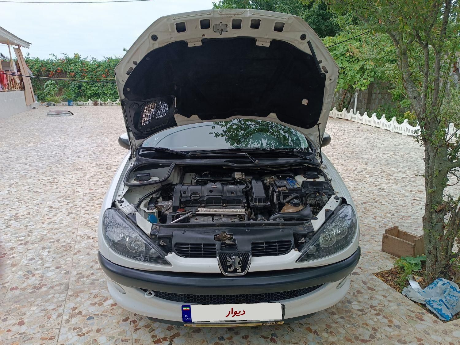 پژو ۲۰۶ صندوق دار v8 - 1397
