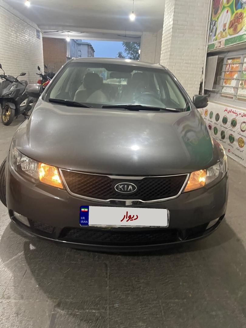 کیا سراتو 2.0 لیتر اتوماتیک GT لاین - 2016