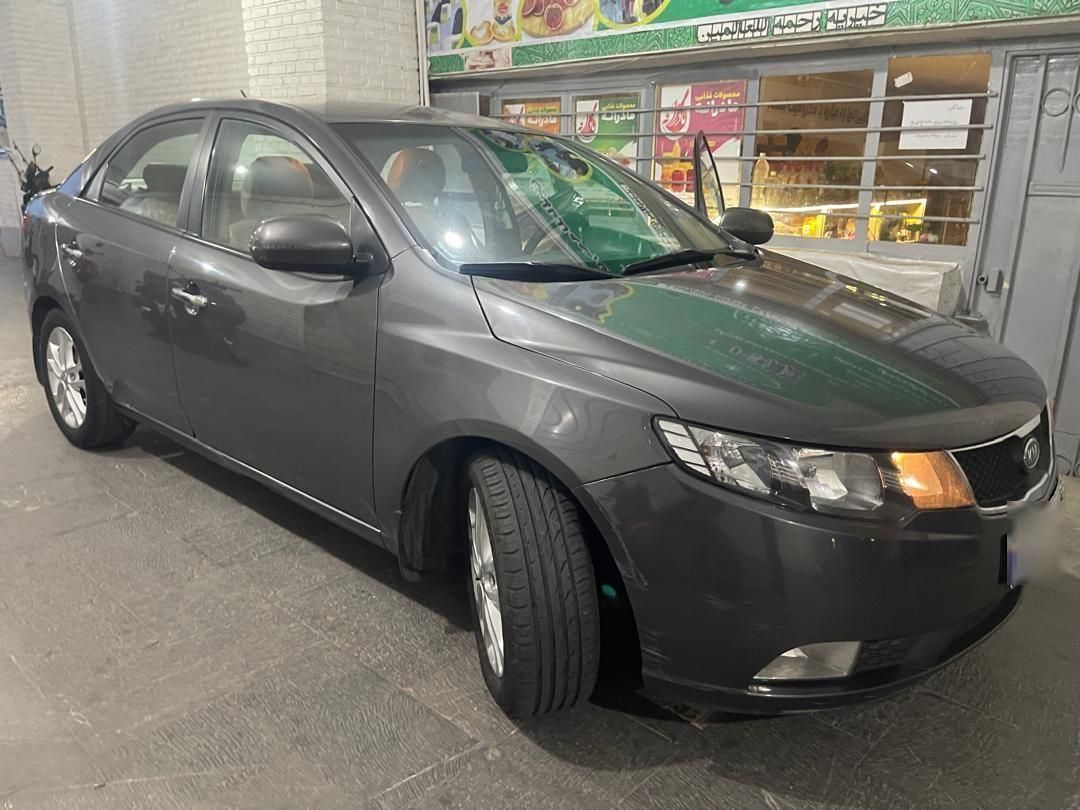 کیا سراتو 2.0 لیتر اتوماتیک GT لاین - 2016