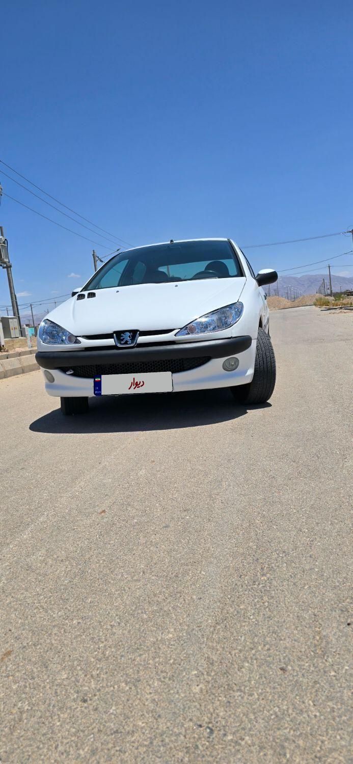 پژو ۲۰۶ صندوق دار v8 - 1394