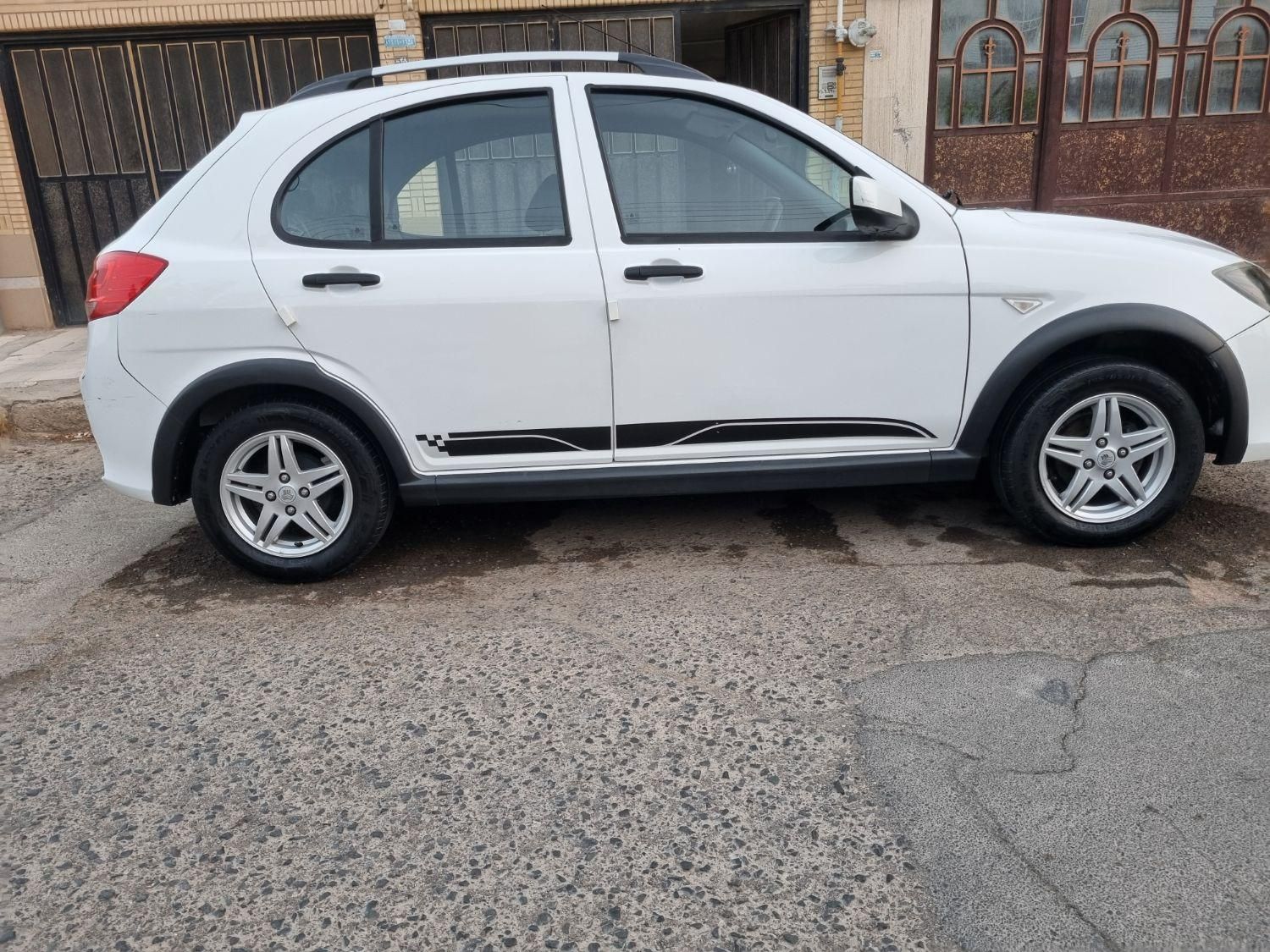 کوییک R دنده‌ای - 1401