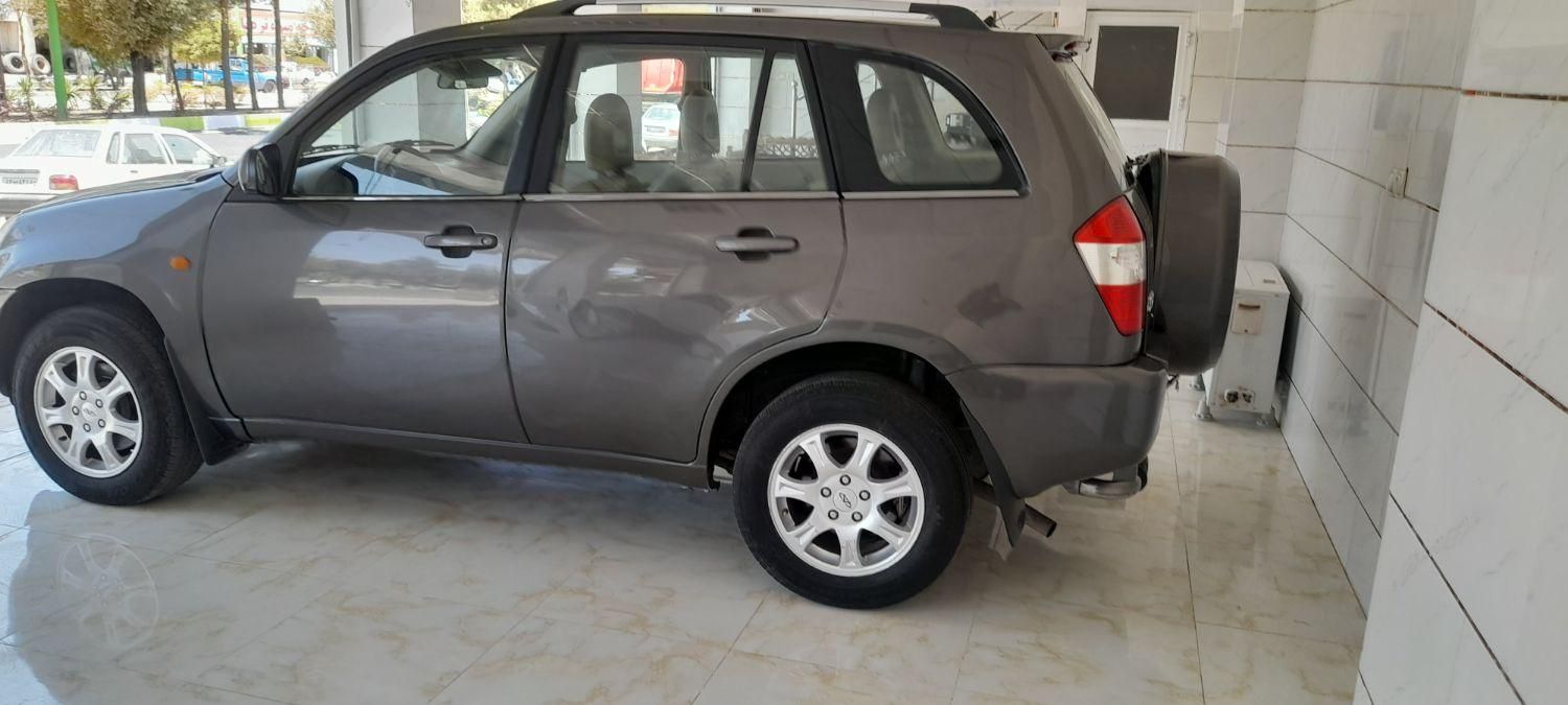 ام وی ام X33 دنده‌ای ساده - 1391