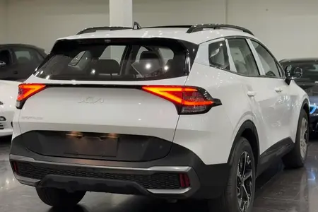 کیا اسپورتیج 6 سیلندر 2700cc - 2024