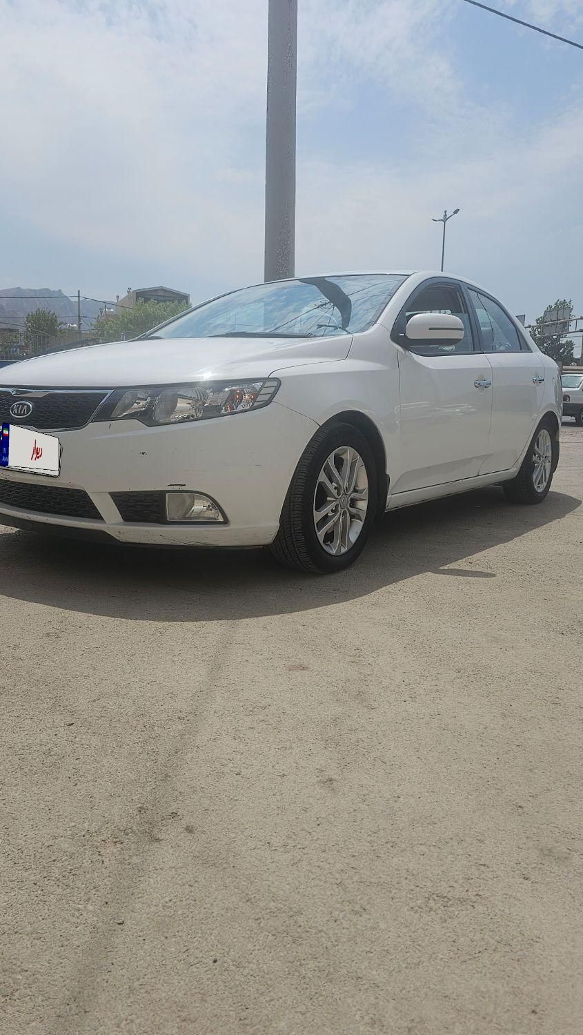 کیا سراتو 2.0 لیتر اتوماتیک GT لاین - 2016