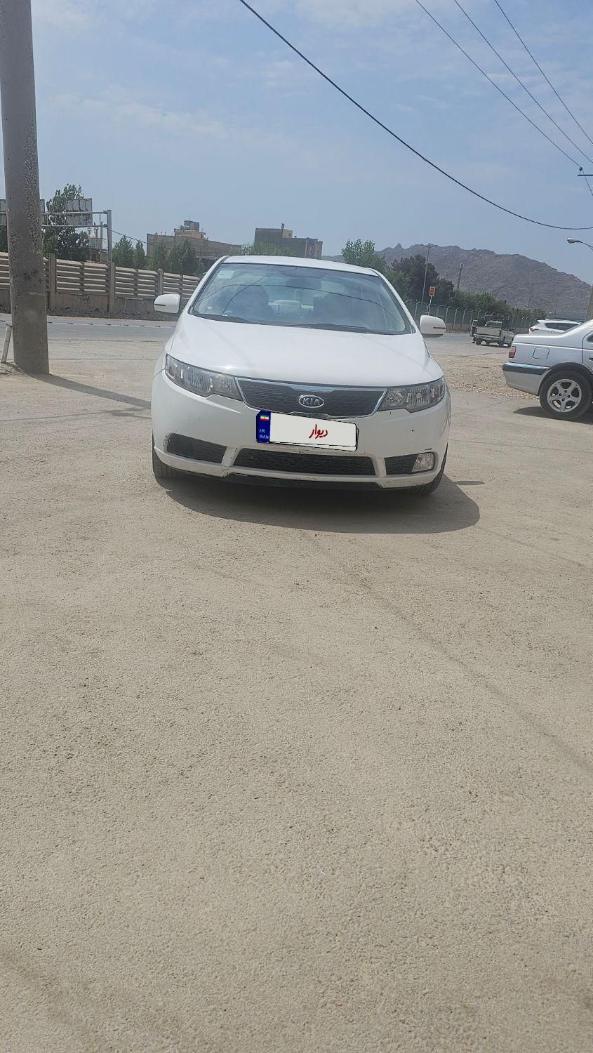 کیا سراتو 2.0 لیتر اتوماتیک GT لاین - 2016
