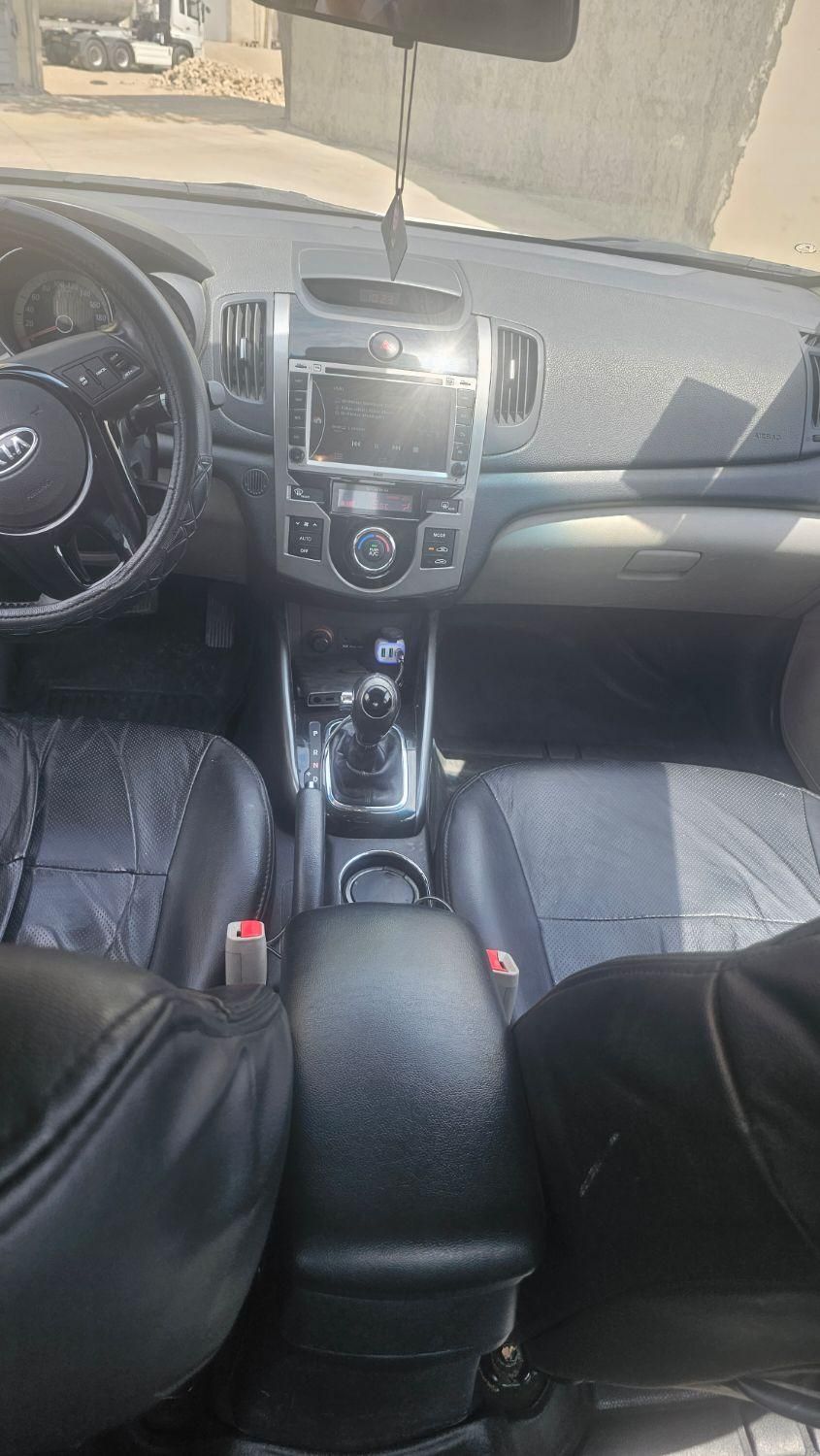 کیا سراتو 2.0 لیتر اتوماتیک GT لاین - 2016