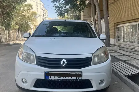 خودرو رنو، ساندرو آگهی ann_19282262
