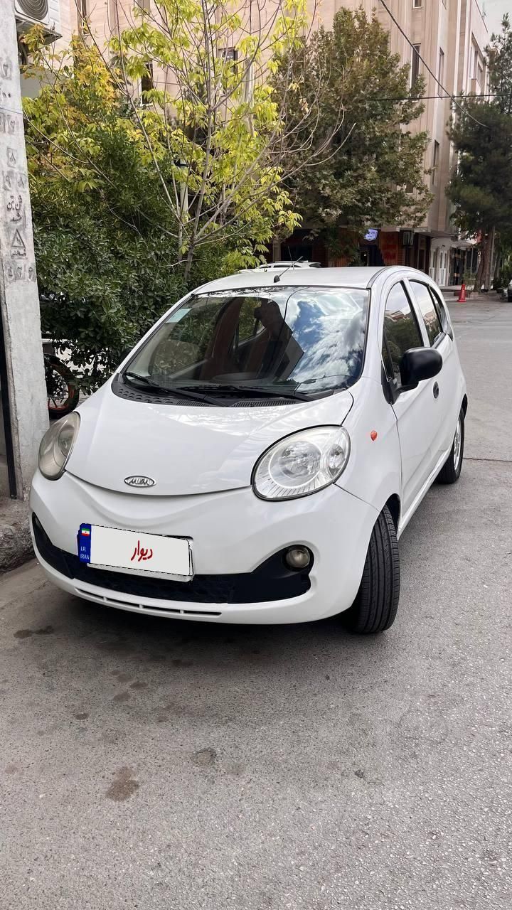 خودرو ام وی ام، 110S آگهی ann_19282316
