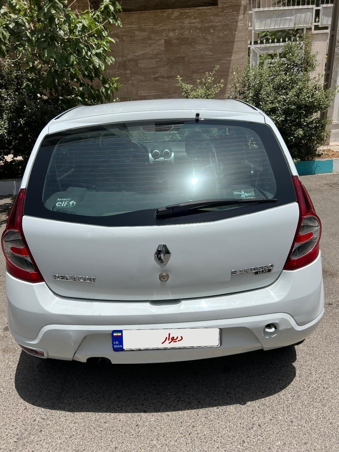 رنو ساندرو اتوماتیک - 1396