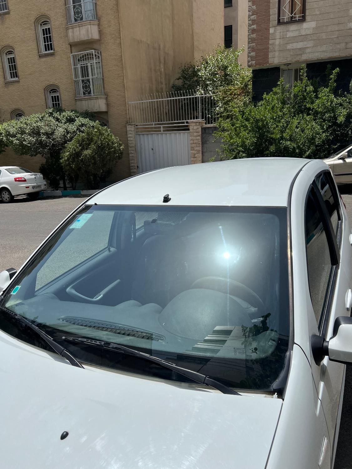 رنو ساندرو اتوماتیک - 1396