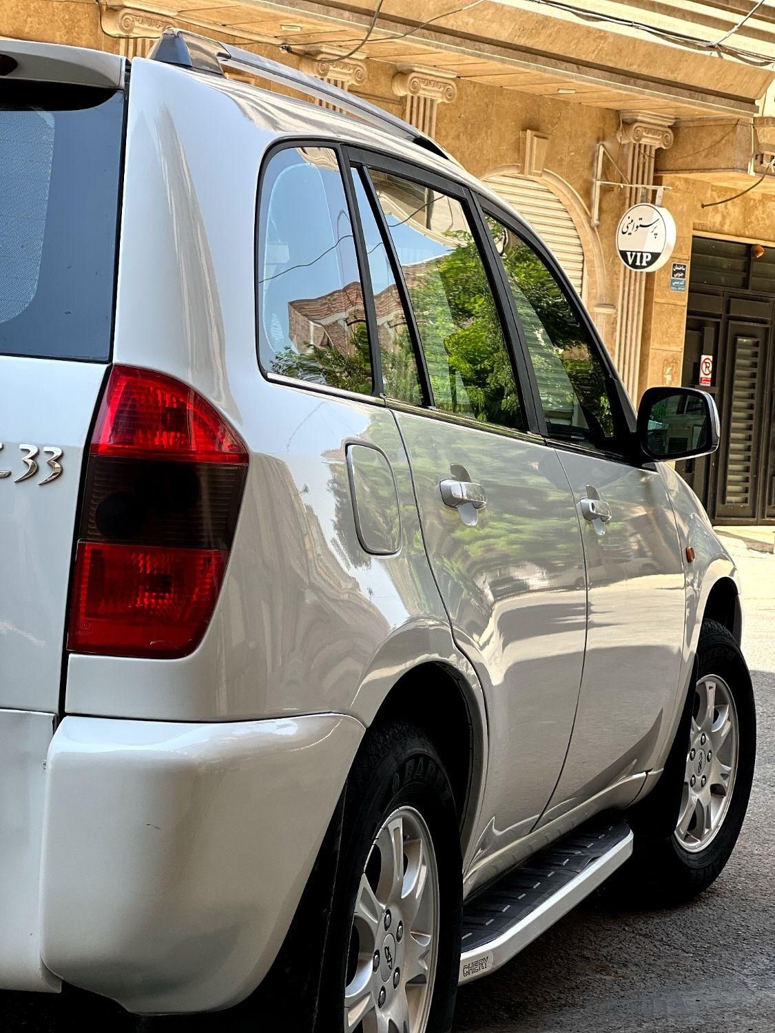 خودرو ام وی ام، X33 آگهی ann_19282762