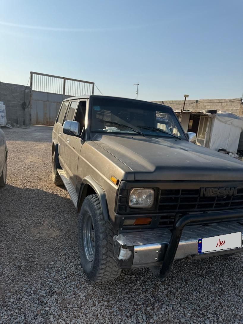 نیسان پاترول چهار درب 4 سیلندر - 1382