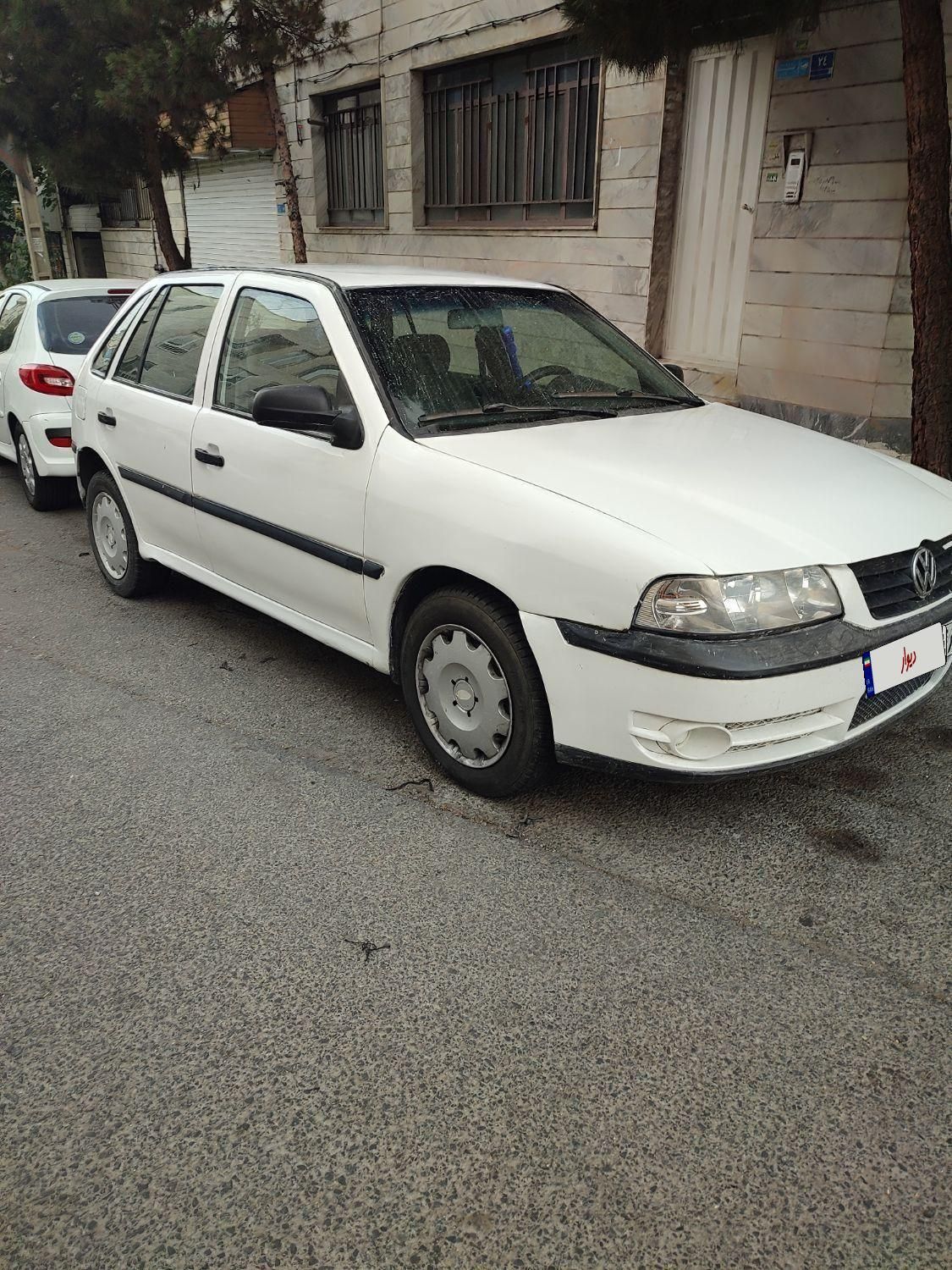 خودرو فولکس، گل آگهی ann_19283551