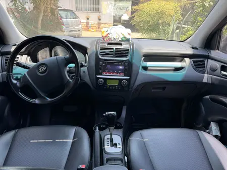 کیا اسپورتیج 6 سیلندر 2700cc - 2009