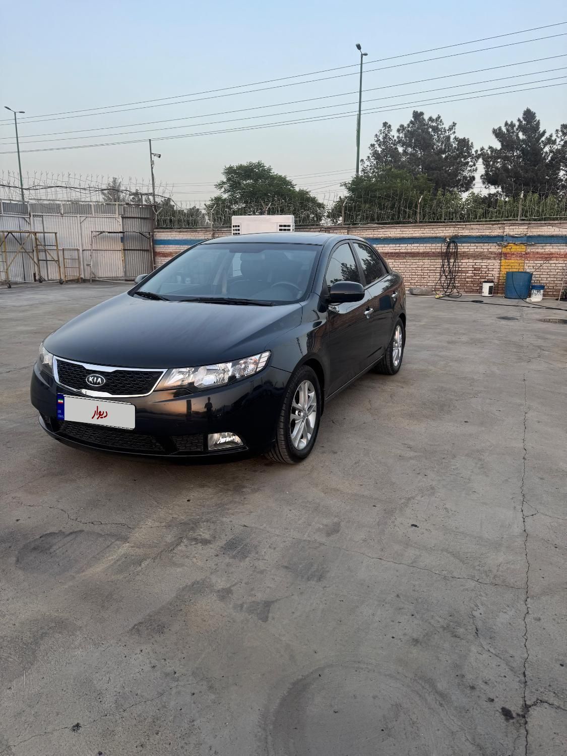 خودرو کیا، سراتو مونتاژ آگهی ann_19284379