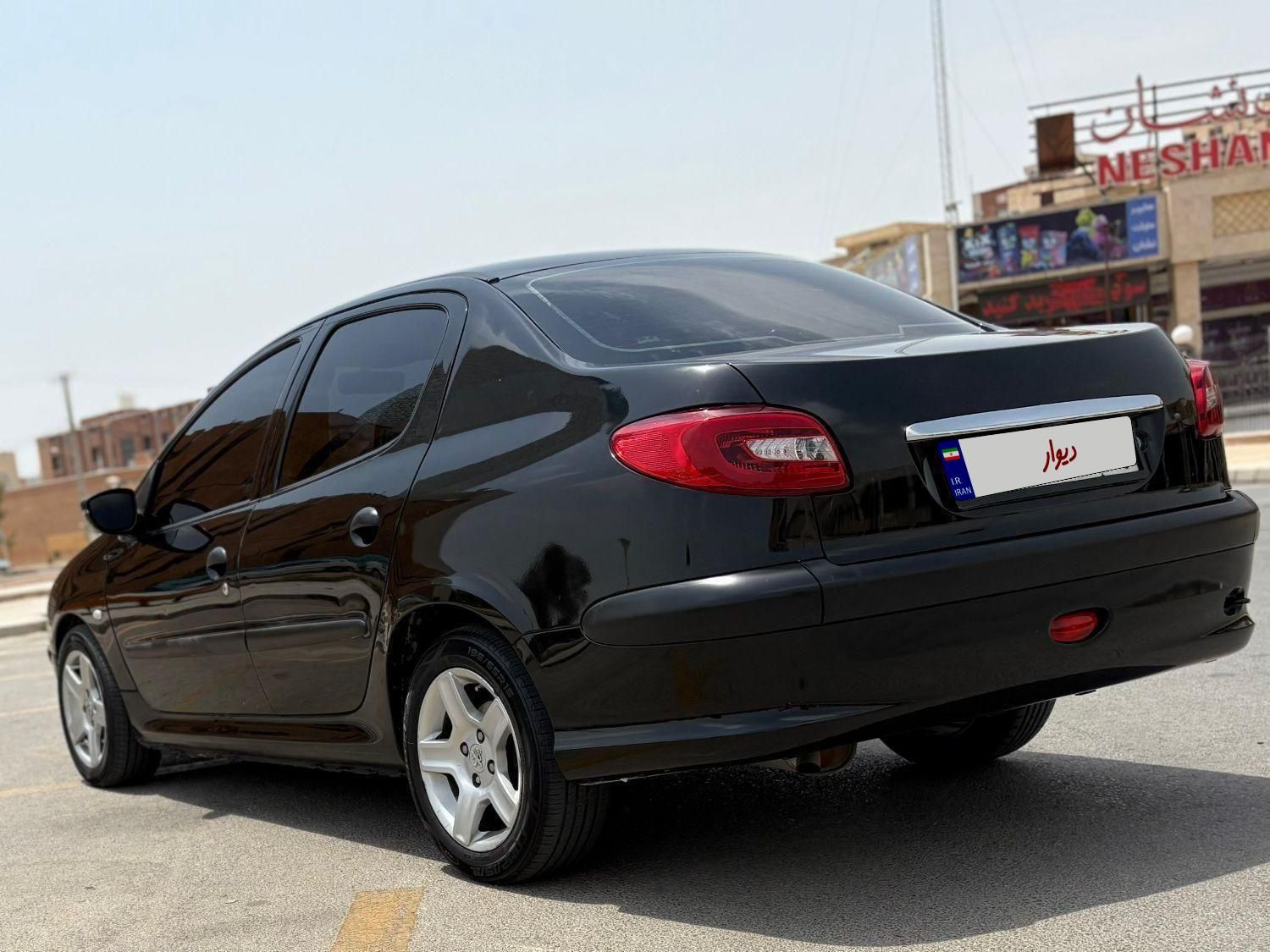 پژو ۲۰۶ صندوق دار v8 - 1391