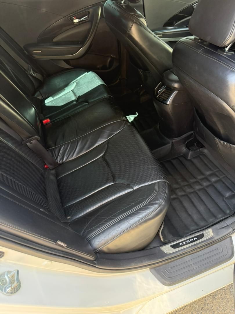 هیوندای آزرا (گرنجور) 3000cc - 2012