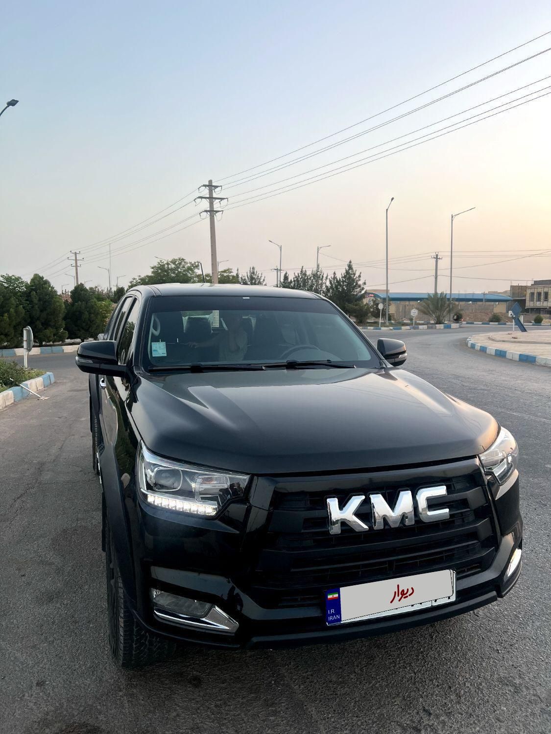 خودرو کی ام سی، T8 آگهی ann_19284674