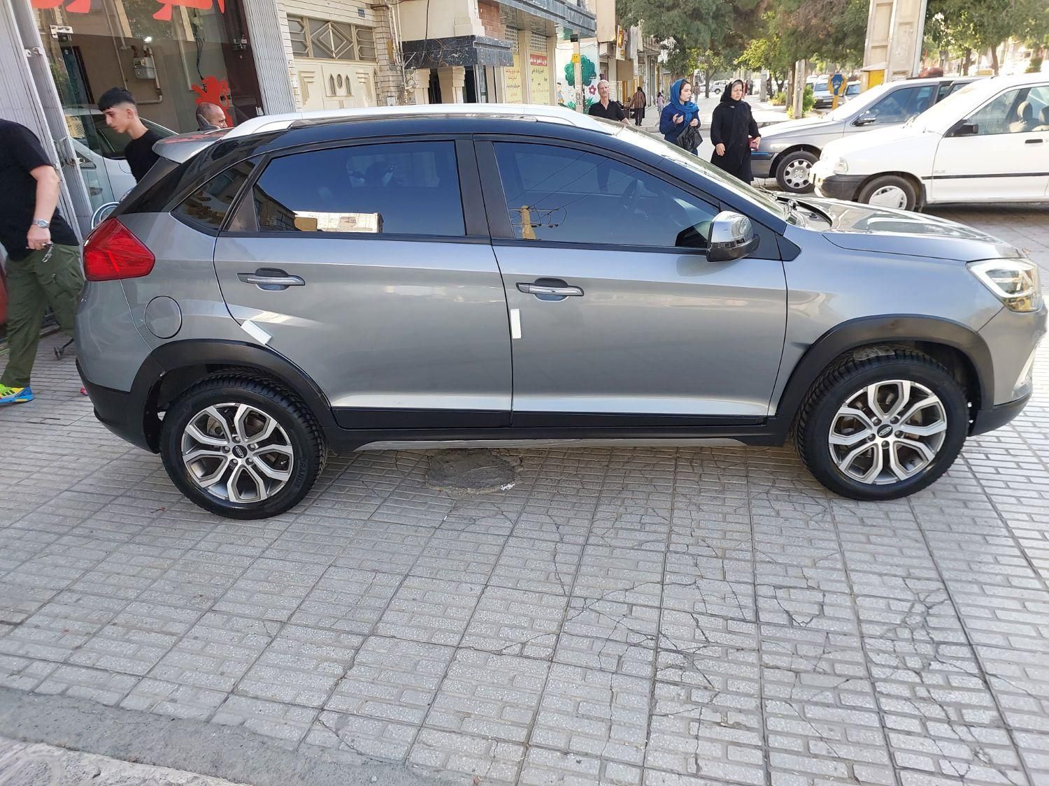 ام وی ام X22 دنده ای اسپرت اکسلنت - 1396