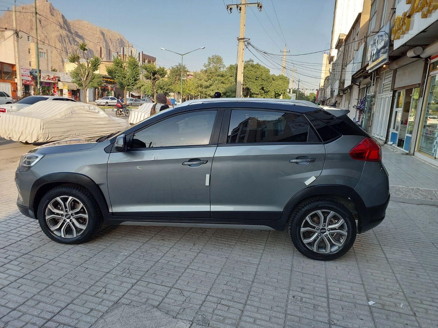 ام وی ام X22 دنده ای اسپرت اکسلنت - 1396