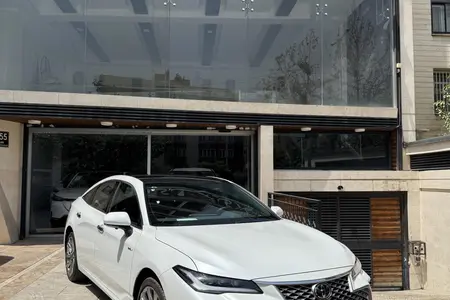 تویوتا کمری GLX - 2024