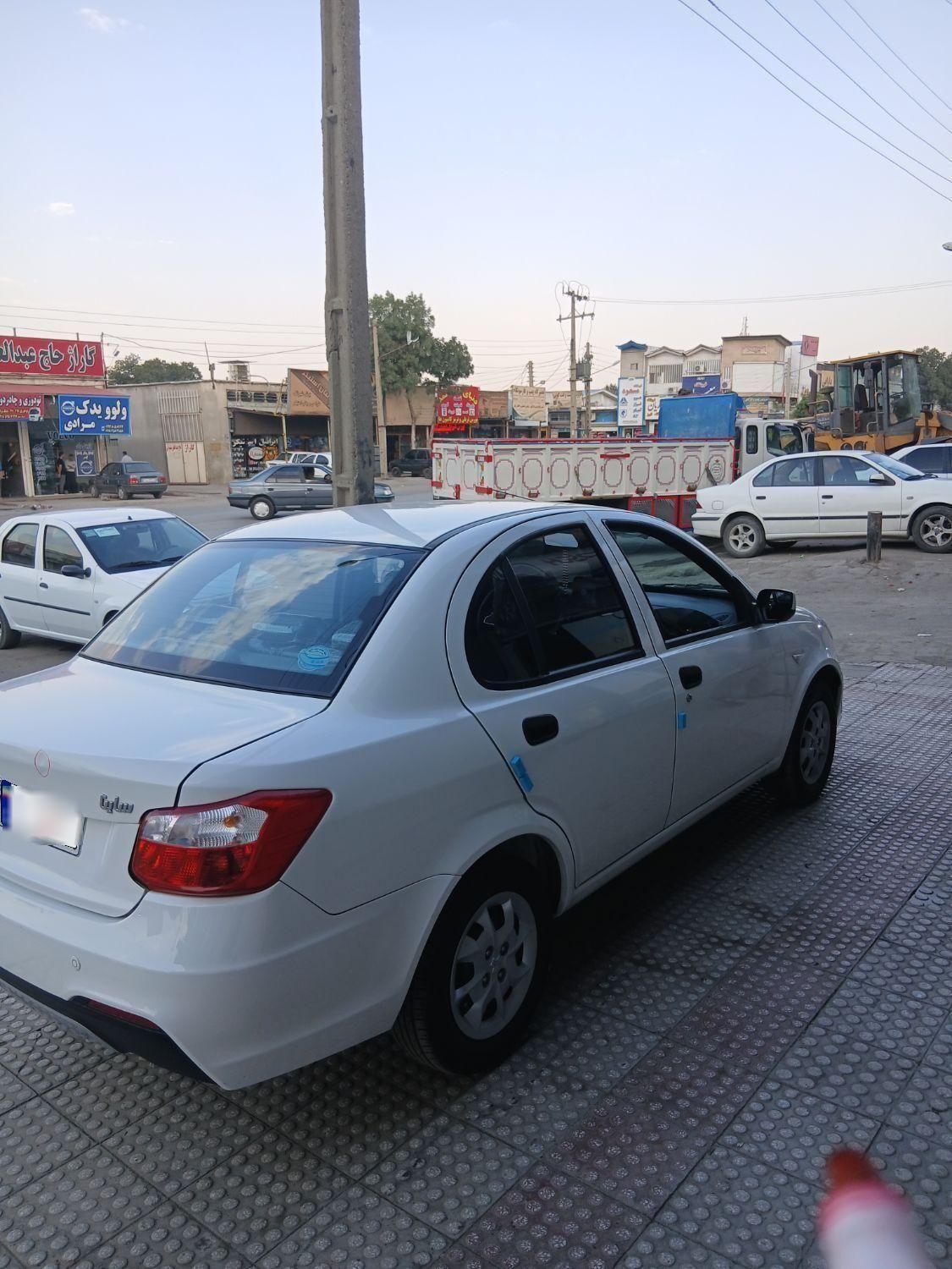 ساینا S دنده‌ای معمولی - 1402