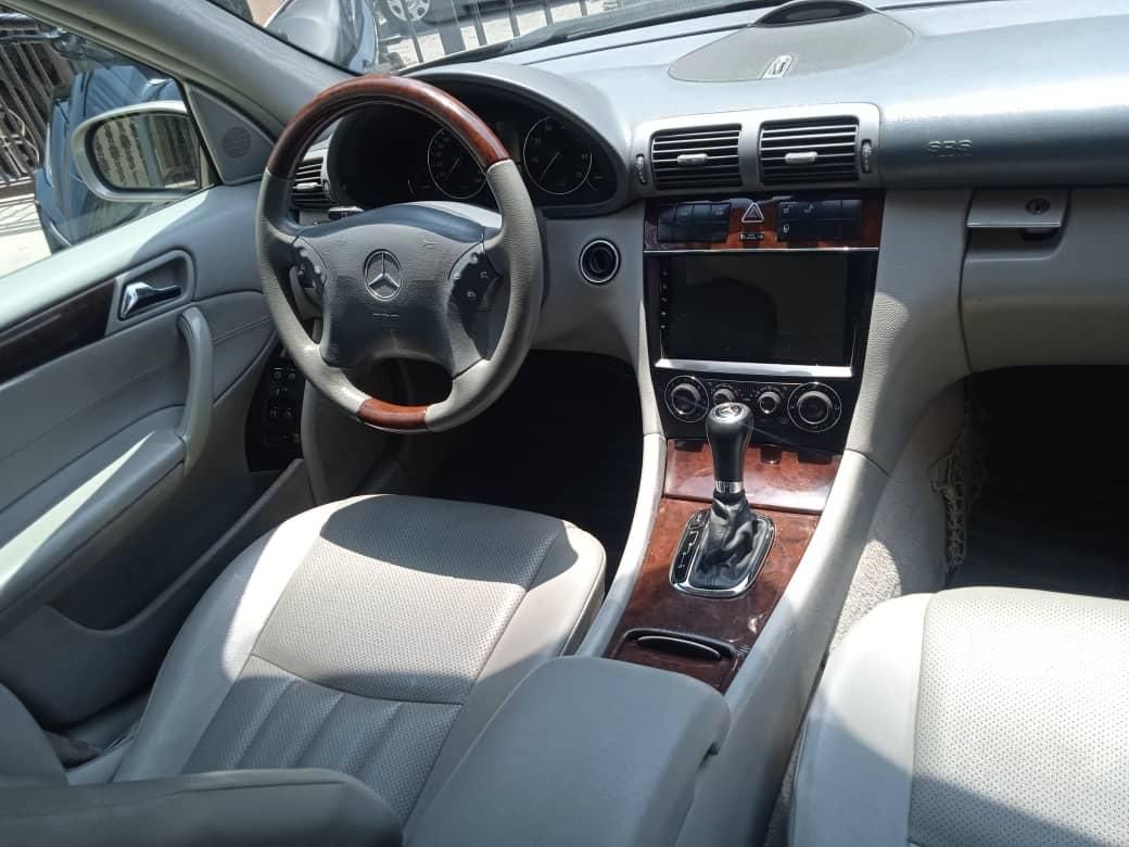 بنز C 200 - 2006