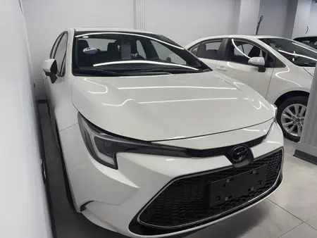 تویوتا لوین E210 توربو - 2024