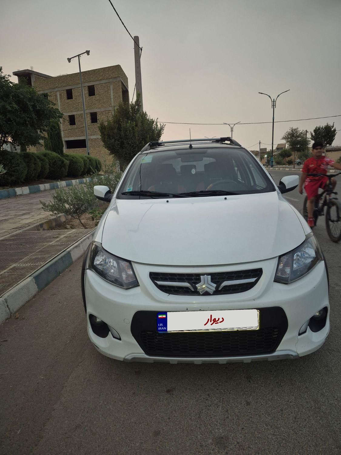خودرو کوییک، R آگهی ann_19285258