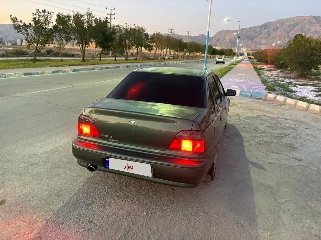 دوو سیلو سدان - 1381