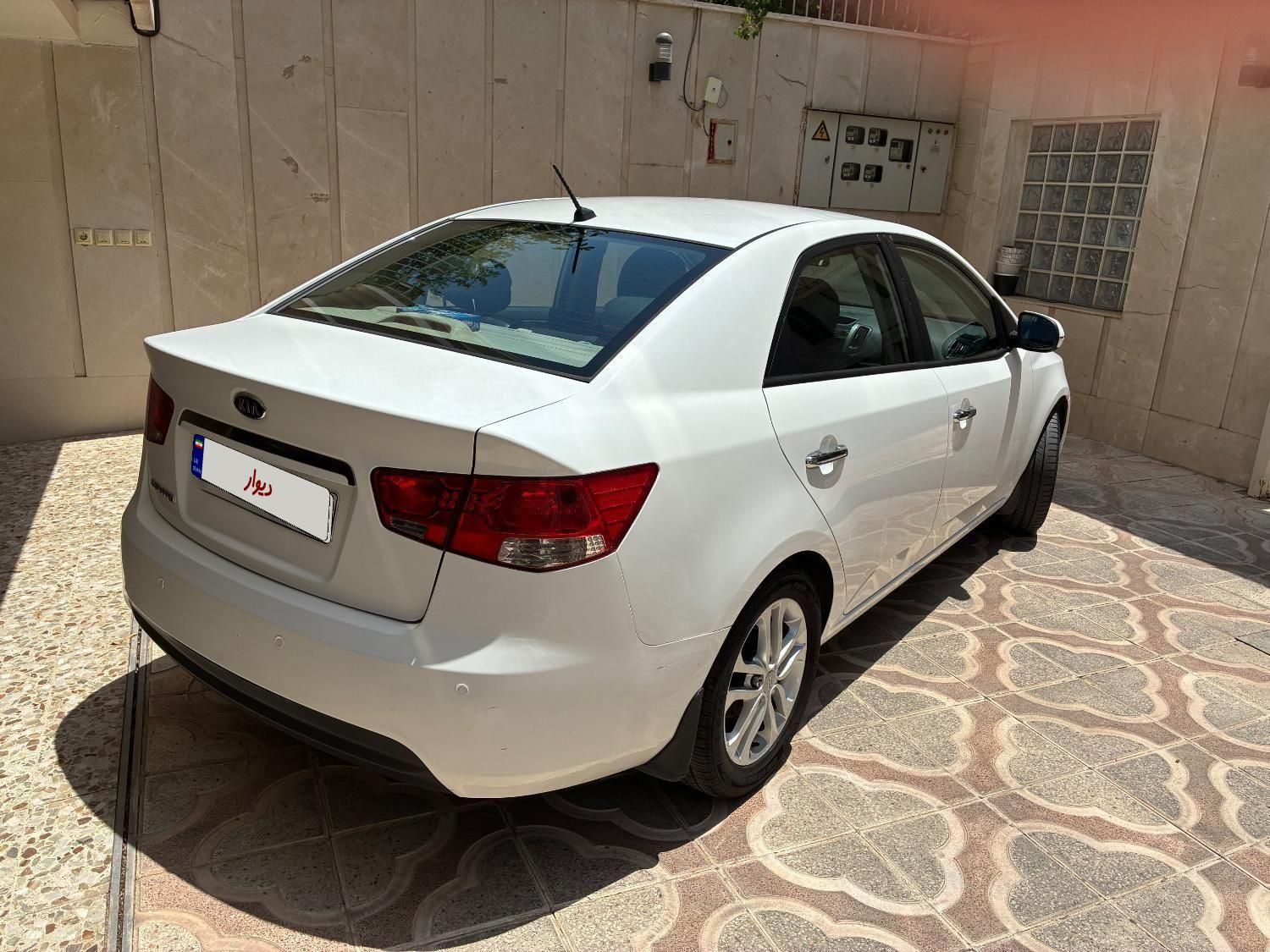 کیا سراتو مونتاژ 2000 اتوماتیک - 1396
