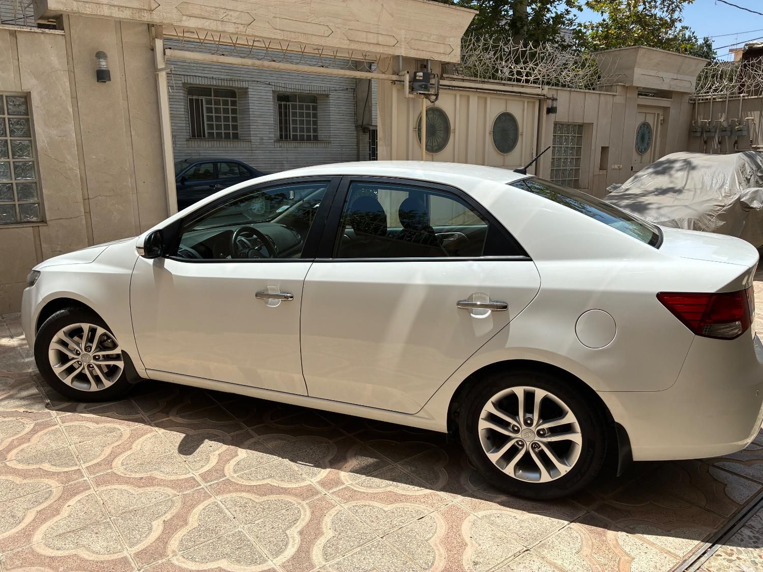 کیا سراتو مونتاژ 2000 اتوماتیک - 1396