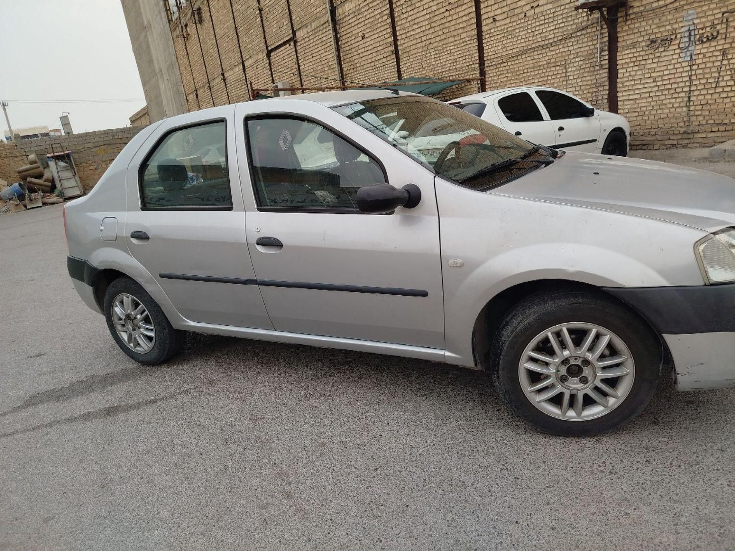 رنو تندر 90 E2 - 1393