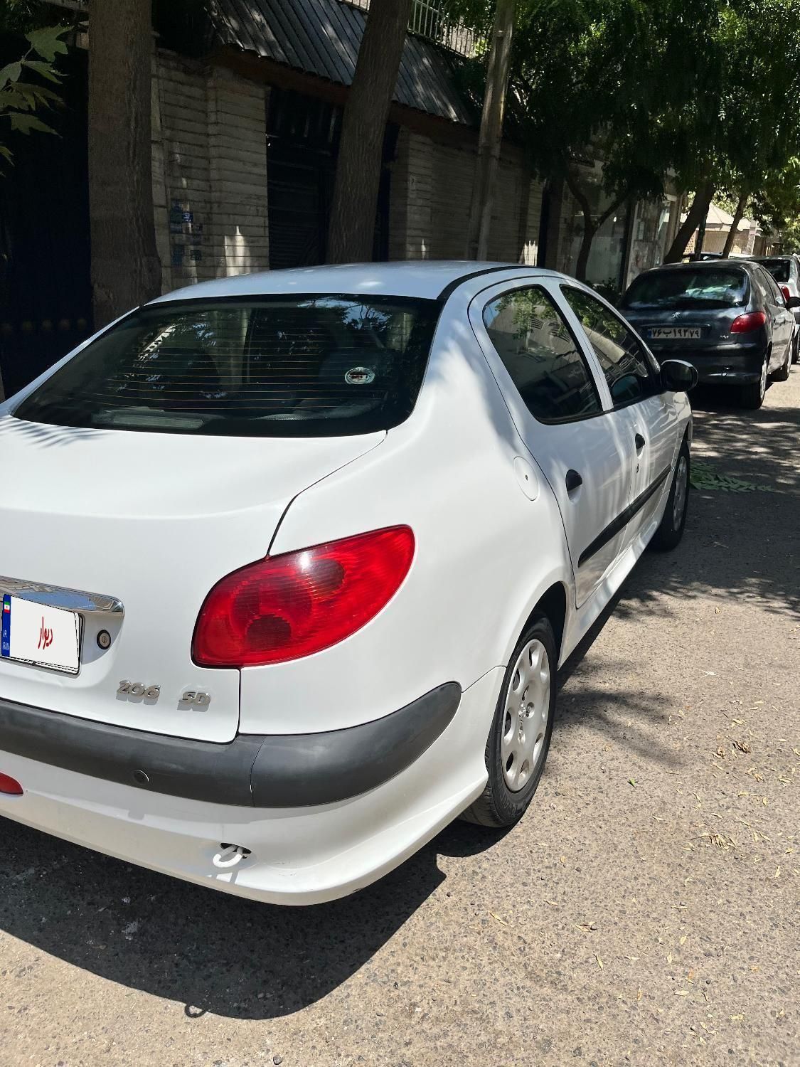 پژو 206 تیپ 5 - 1395