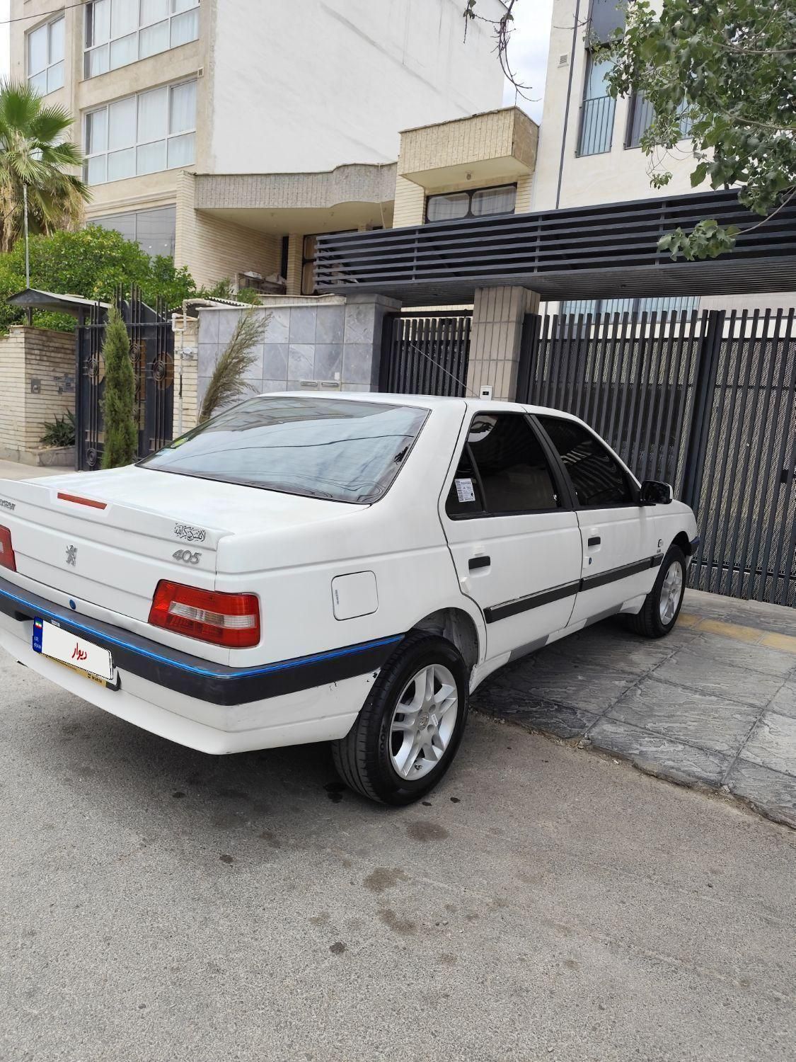 پژو 405 SLX بنزینی TU5 - 1393