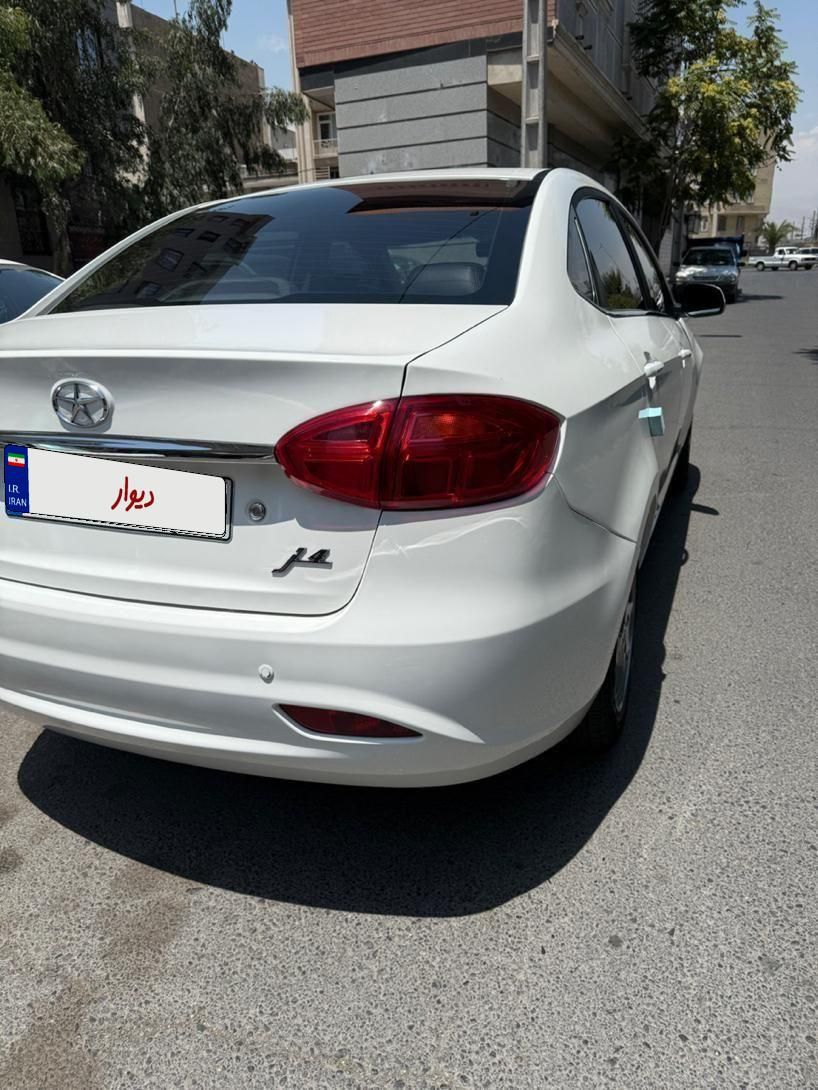 جک J4 اتوماتیک ساده - 1402