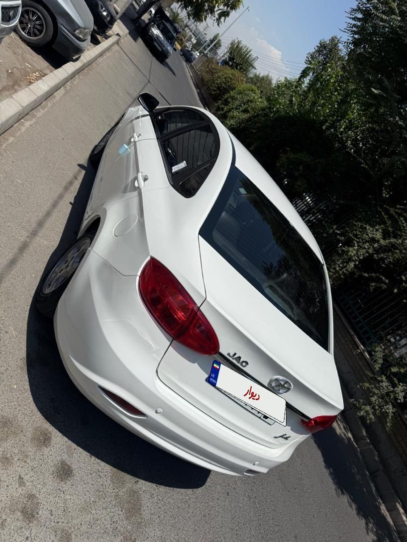 خودرو جک، J4 آگهی ann_19286700