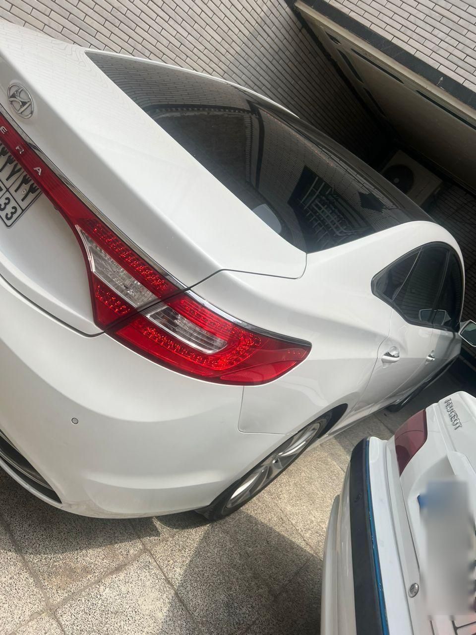 هیوندای آزرا (گرنجور) 2400cc - 2018