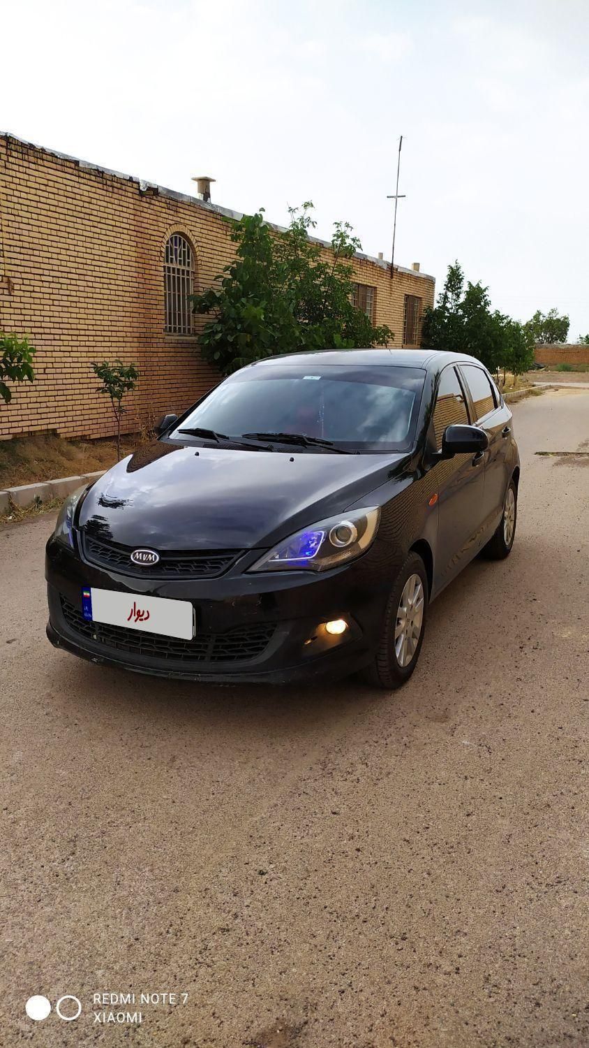 ام وی ام 315 هاچ بک اسپرت لاکچری - 1394