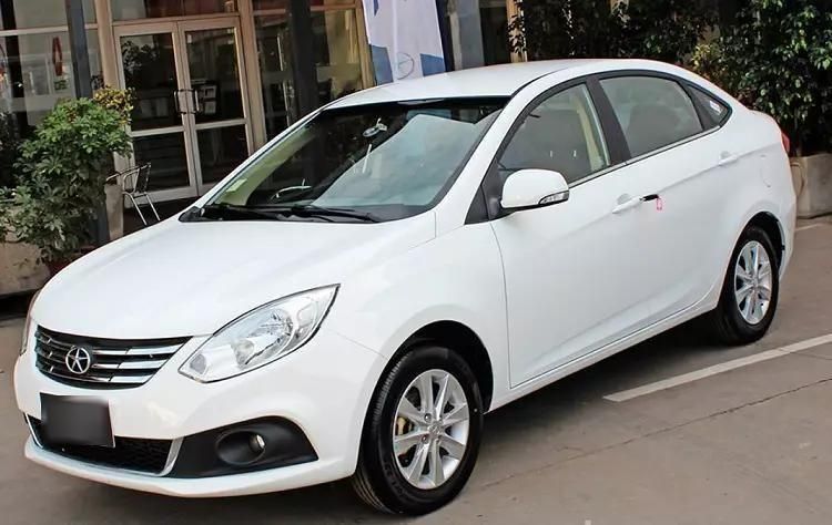 جک J4 اتوماتیک ساده - 1402