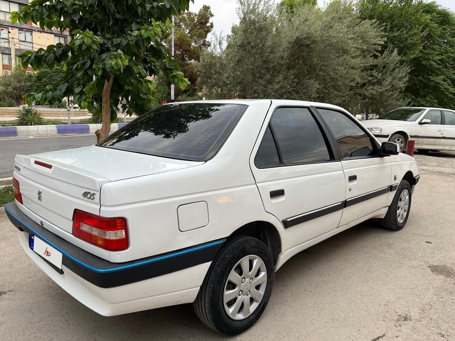 پژو 405 SLX بنزینی TU5 - 1396